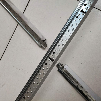 السقف المعلق تأطير نقطة الإنطلاق الشبكة آلة تشكيل الأسقف لفة آلة تشكيل السقف