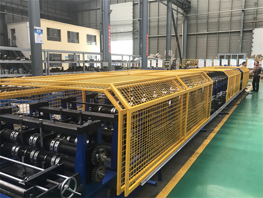 تشكيل أسطح معدنية PLC ومحول مع غطاء واقي
