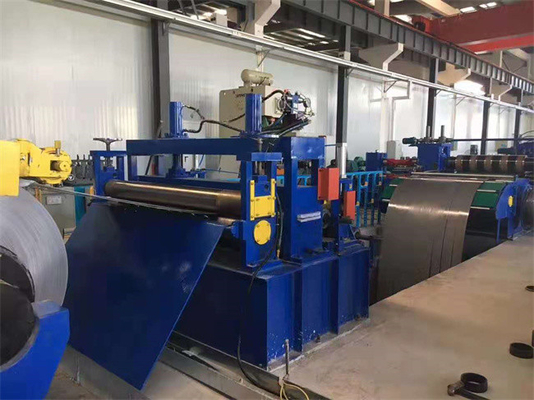 آلة خط حز الفولاذ المجلفن الملون 180KW أوتوماتيكية بالكامل